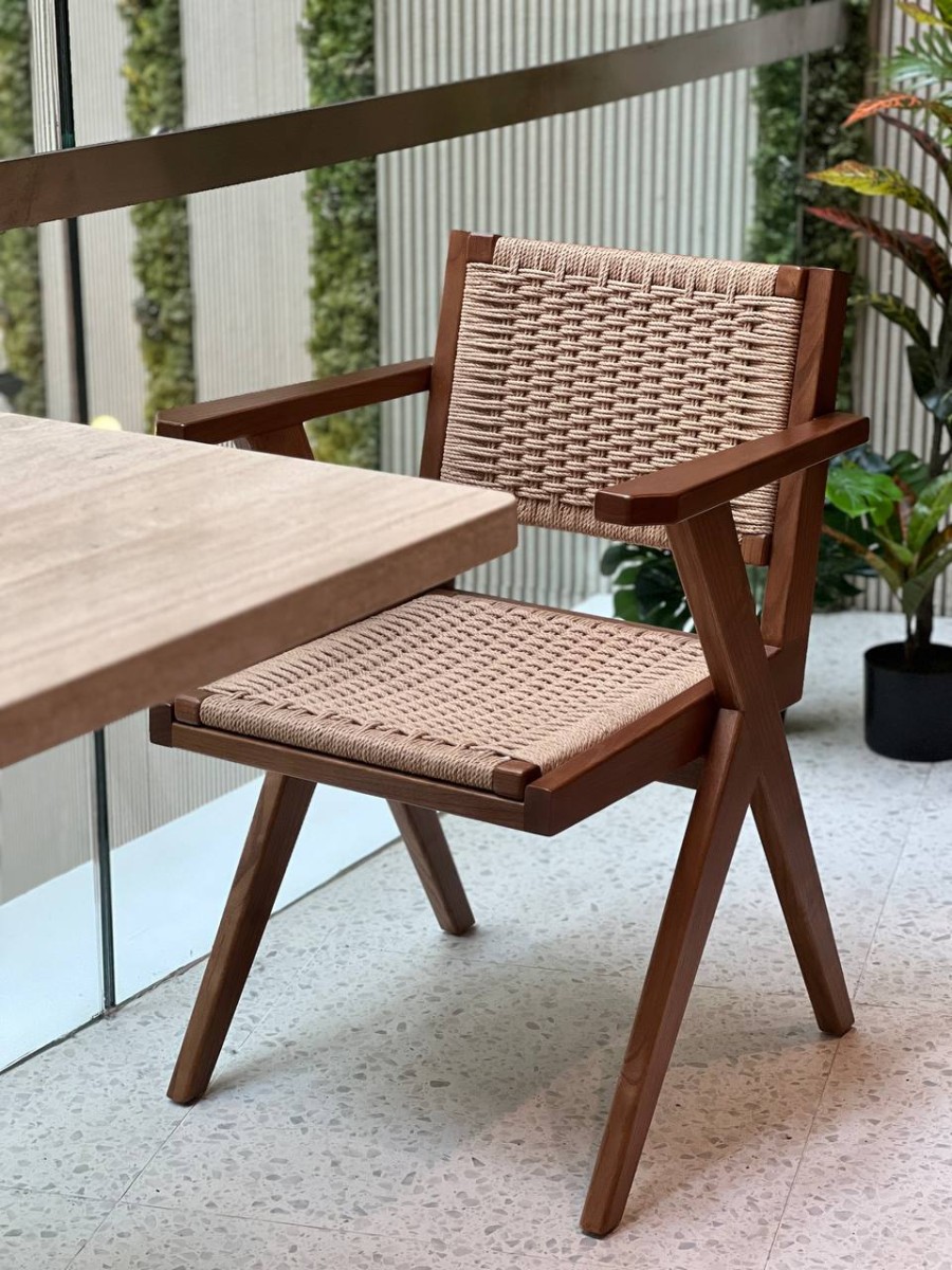 JOOT DINING ARMCHAIR